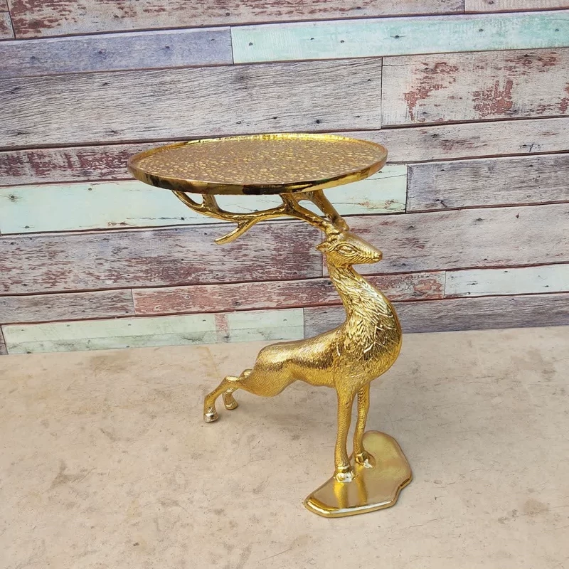 شیرینی خوری آلومینیومی مدل گوزن کشیده در دو رنگ طلایی و سیلور