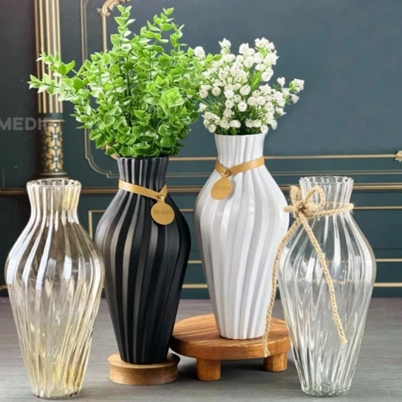 گلدان شیشه ای رنگی شیک و باکیفیت در چهار رنگ مختلف